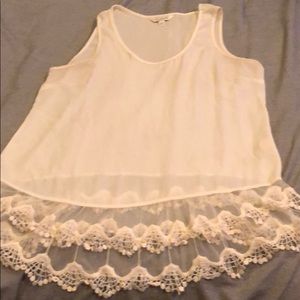 White tank top blouse with lace bottom
